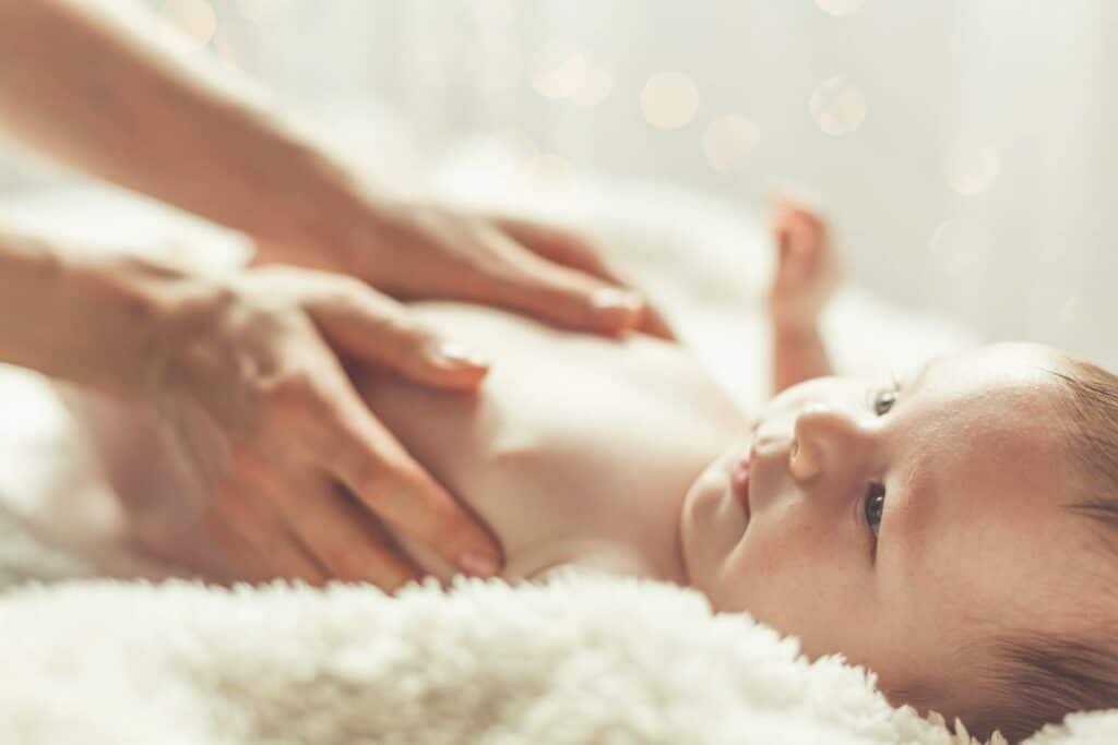 soins pour bébé - massage bébé spa la rochelle